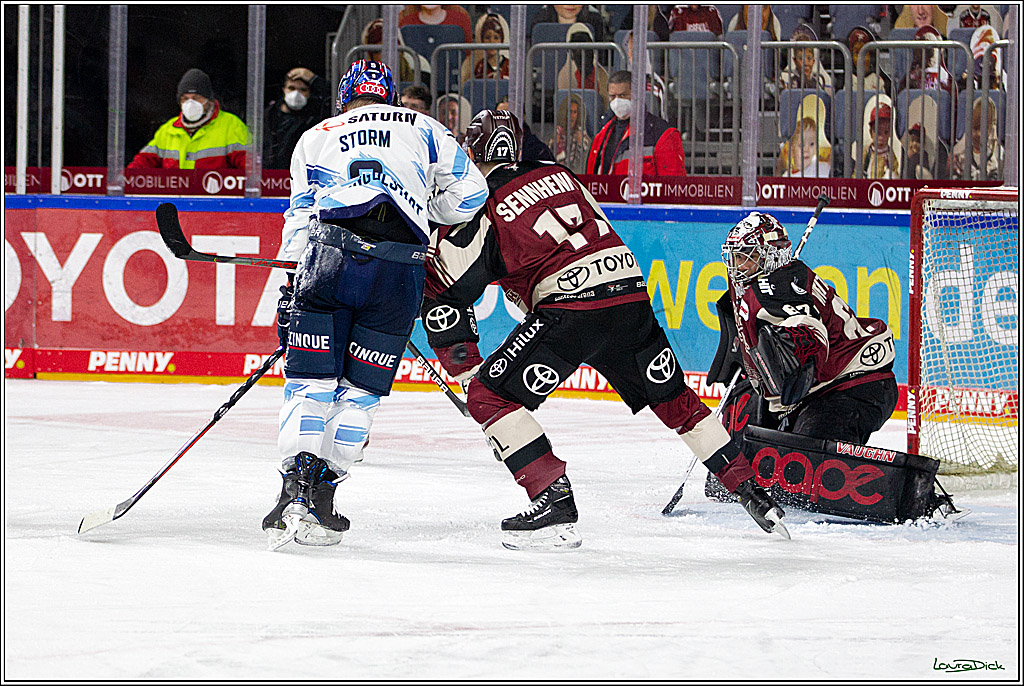 PENNY DEL;  Koelner Haie - ERC Ingolstadt; Koeln, 01.04.2021